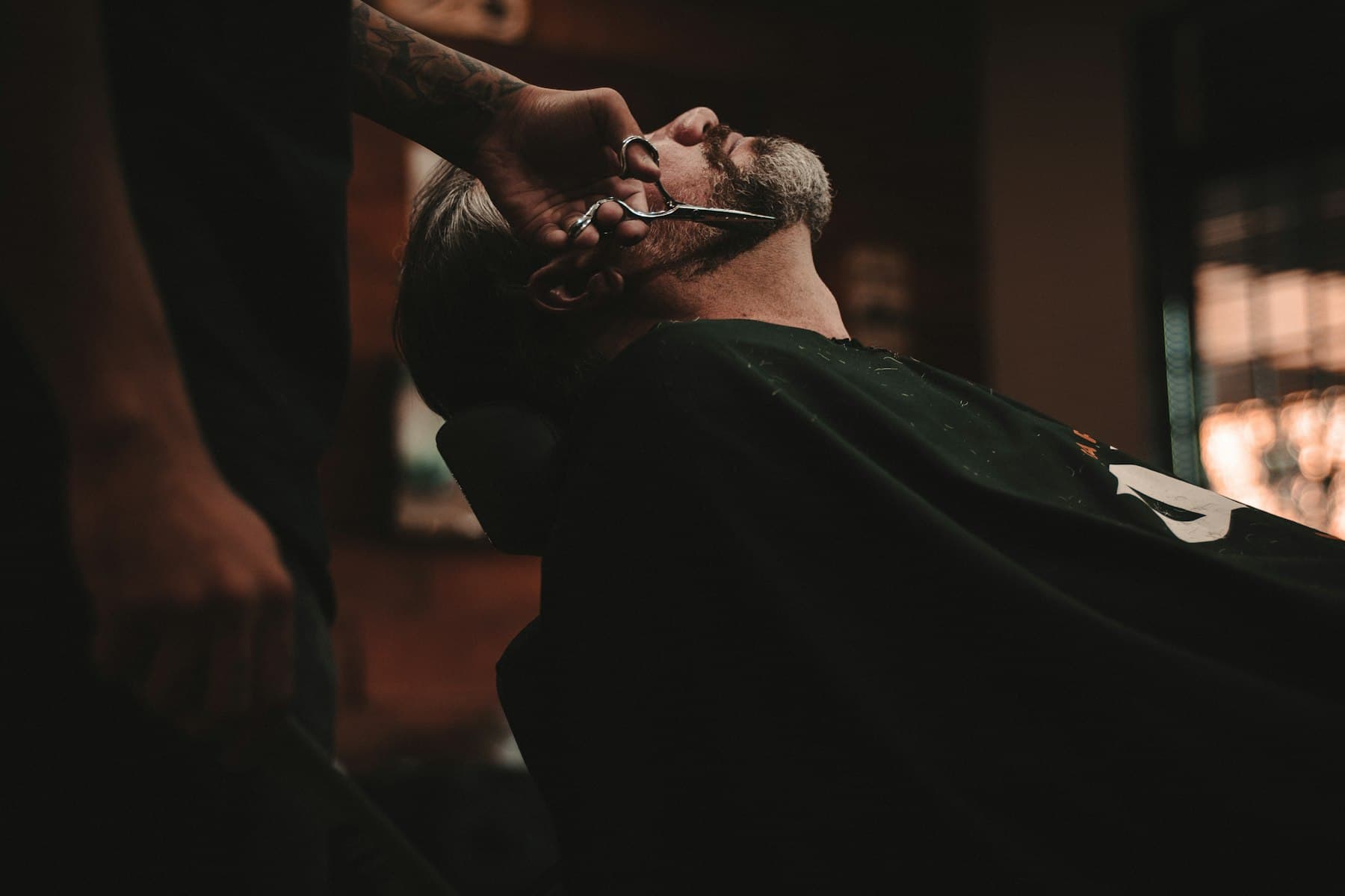 Detalle de un corte en la barbería
